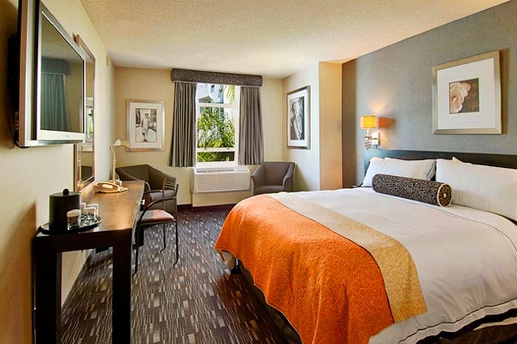 Ramada Plaza By Wyndham West Hollywood Hotel & Suites Λος Άντζελες Εξωτερικό φωτογραφία