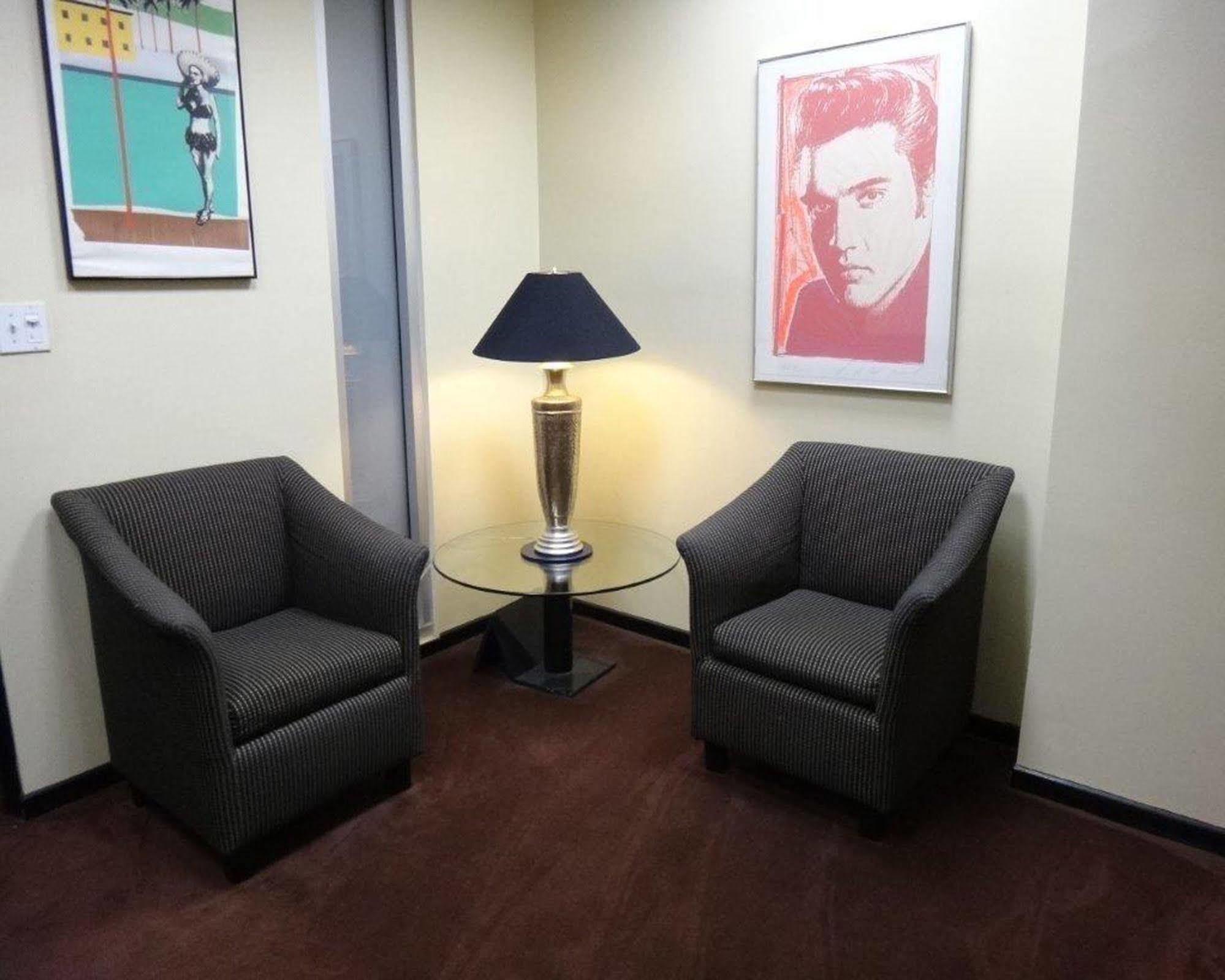 Ramada Plaza By Wyndham West Hollywood Hotel & Suites Λος Άντζελες Εξωτερικό φωτογραφία