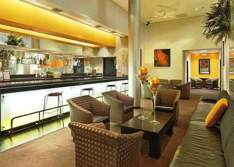 Ramada Plaza By Wyndham West Hollywood Hotel & Suites Λος Άντζελες Εξωτερικό φωτογραφία